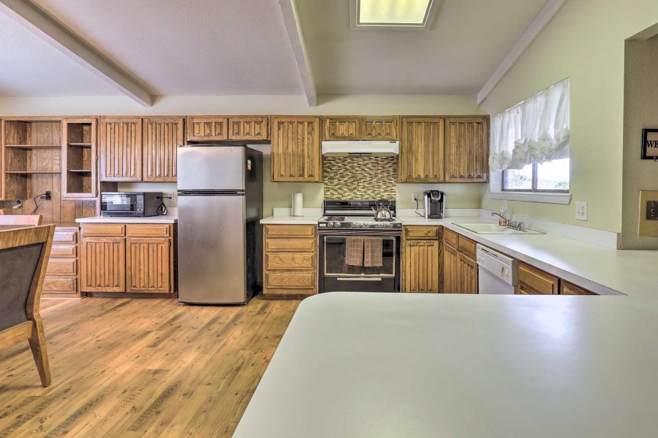 Granbury Getaway With Lake Views 2 Mi To Downtown! Eksteriør billede