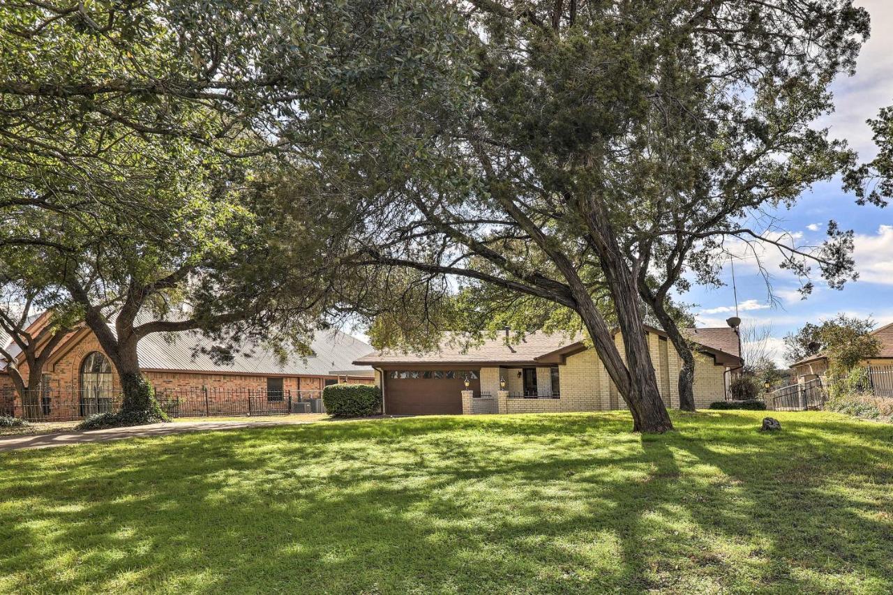 Granbury Getaway With Lake Views 2 Mi To Downtown! Eksteriør billede